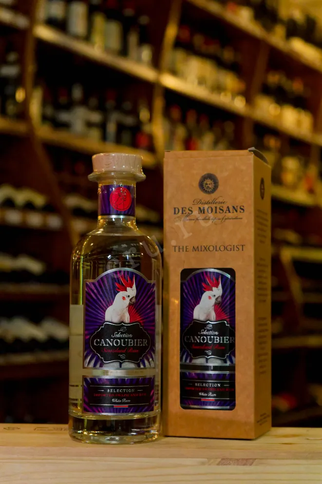 В магазине Крю Профи Canoubier Swaziland with gift box 0.7 л