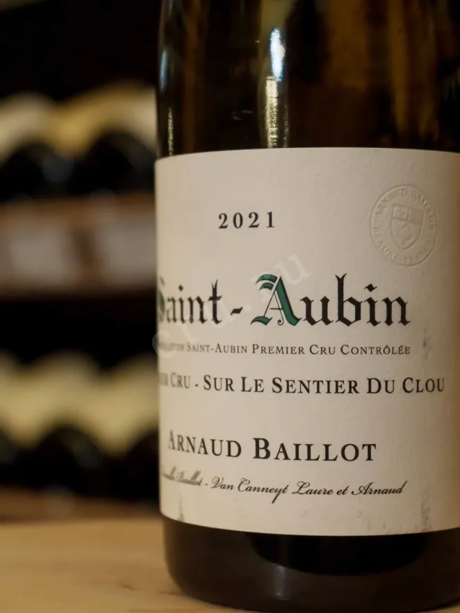 В магазине Крю Профи Arnaud Baillot Saint-Aubin Sur Le Sentier du Clou Premier Cru 2021 0.75 л