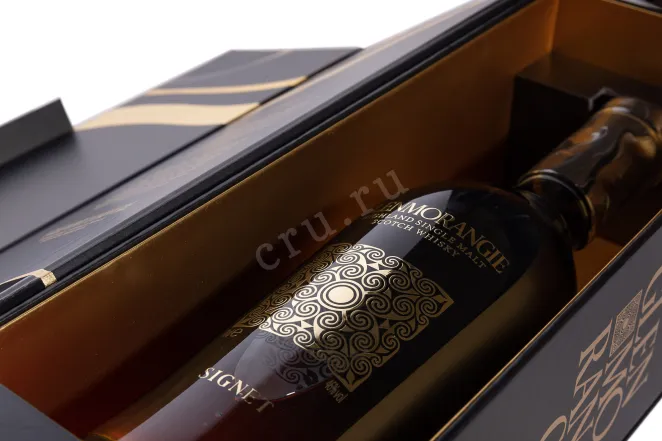 В подарочной коробке Glenmorangie Signet in gift box 0.7 л