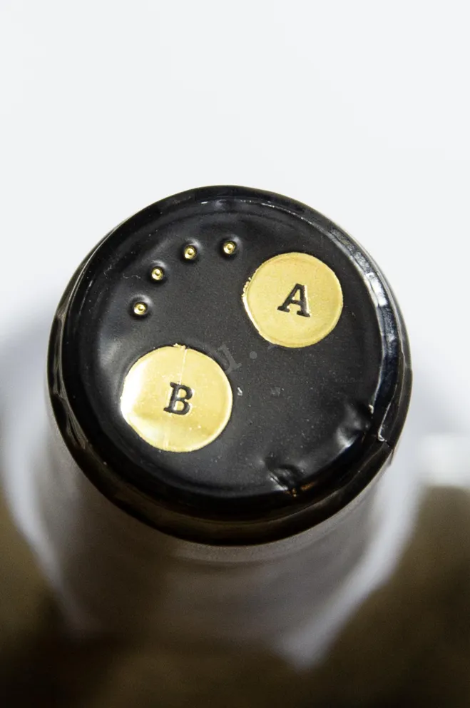 Пробка Meyer-Nakel Klumpp Hand in Hand Spatburgunder 2021 0.75 л