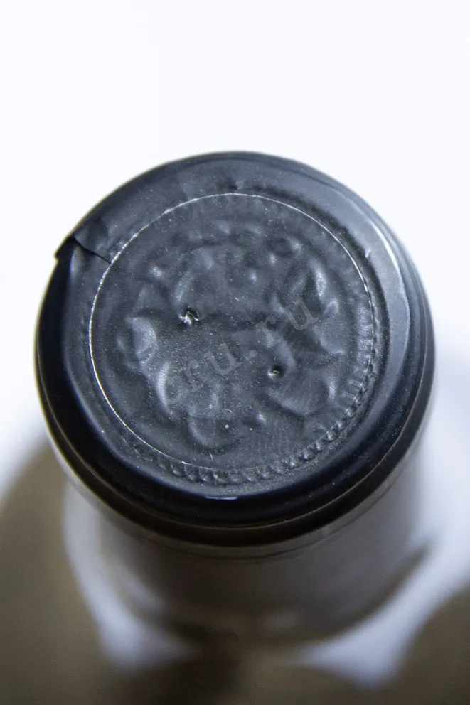 Пробка Hovaz Reserve Red Dry 2019 0.75 л