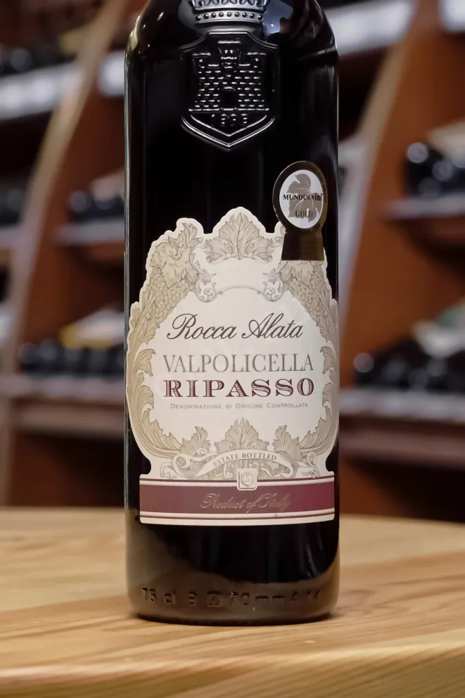 В магазине Крю Профи Rocca Alata Valpolicella Ripasso 2022 0.75 л