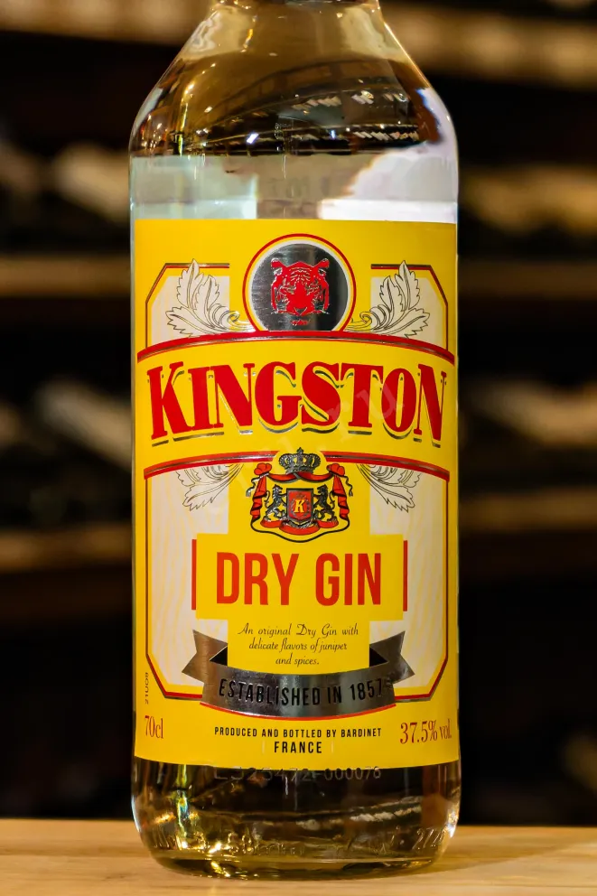 В магазине Крю Профи Kingston Dry Gin 0.7 л