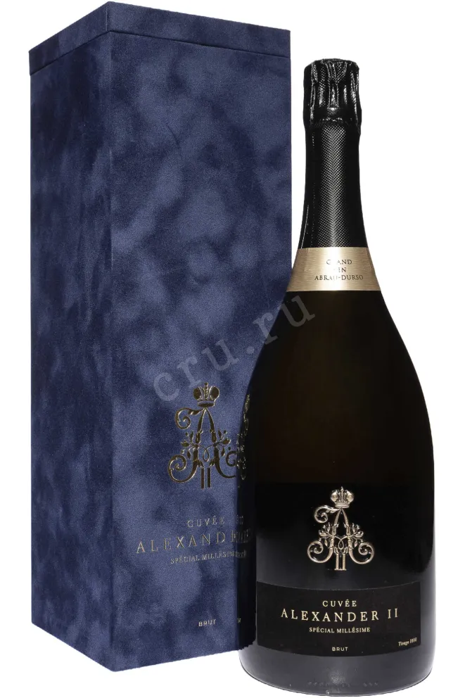 Игристое вино Абрау-Дюрсо Кюве Александр II в подарочной упаковке 2022 1.5 л