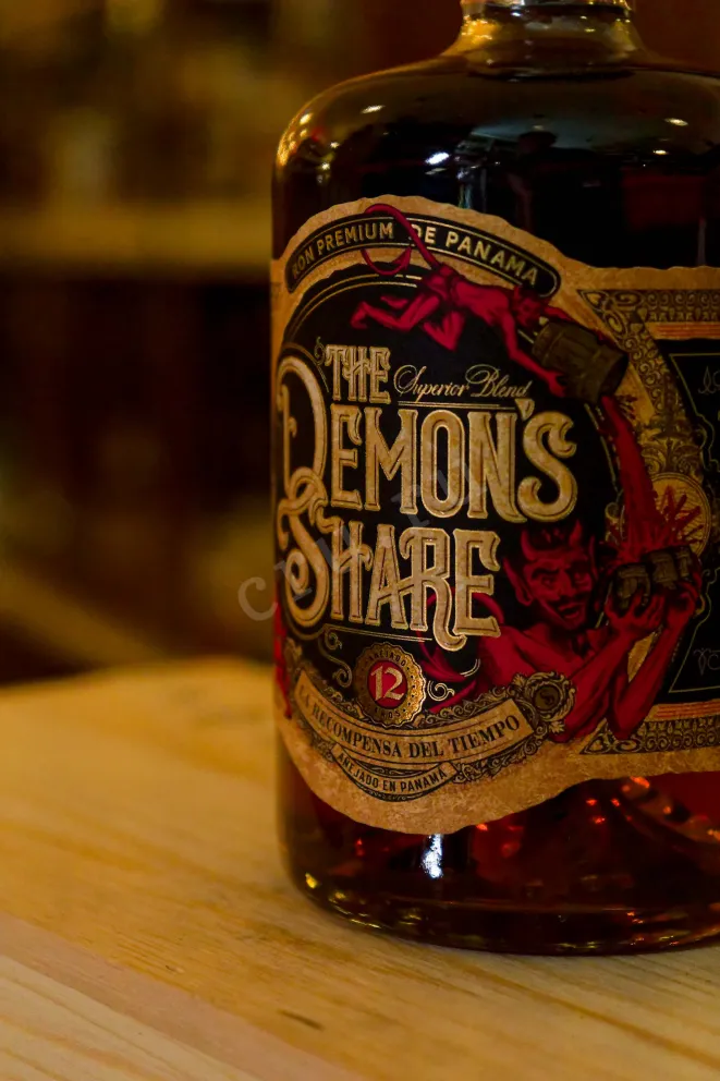 В магазине Крю Профи Demon's Share 12 years in tube 0.7 л