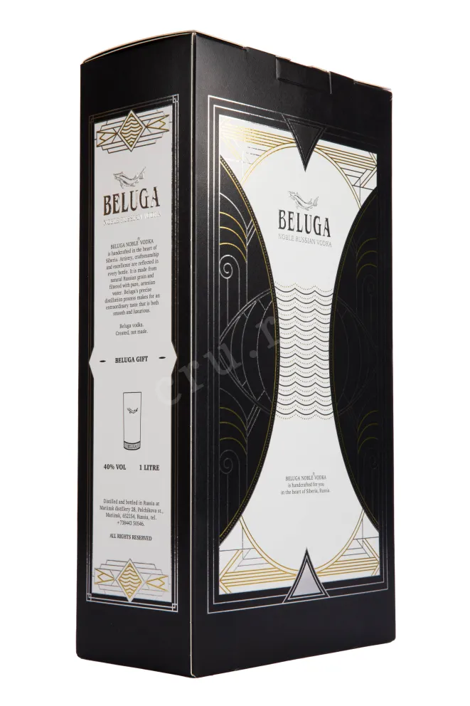 Водка Белуга Нобл в п/у с 1 стаканом  1 л