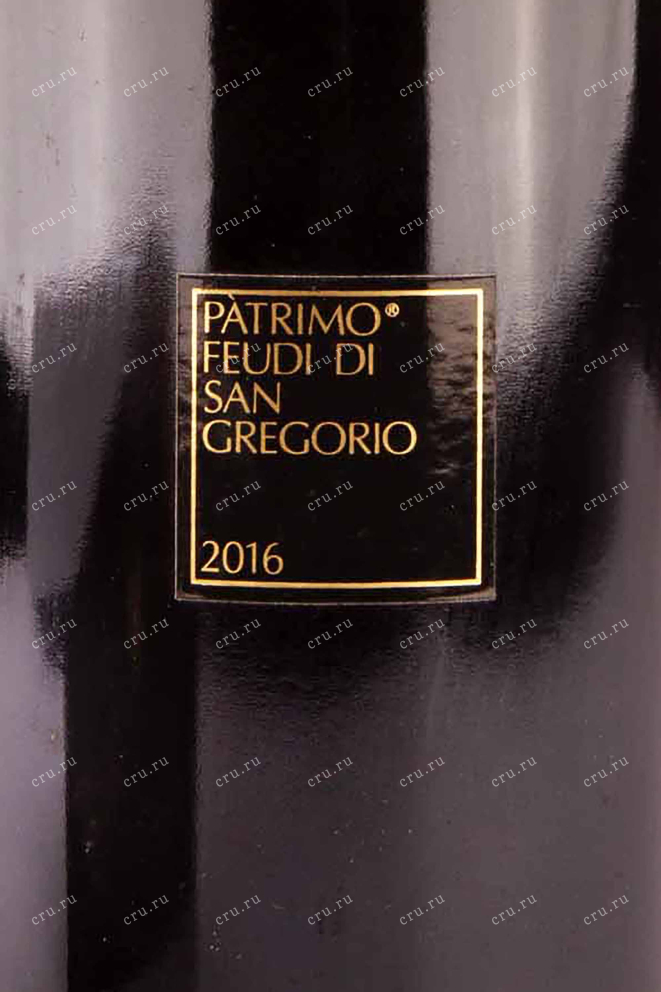 Этикетка Patrimo Feudi di San Gregorio 2016 0.75 л