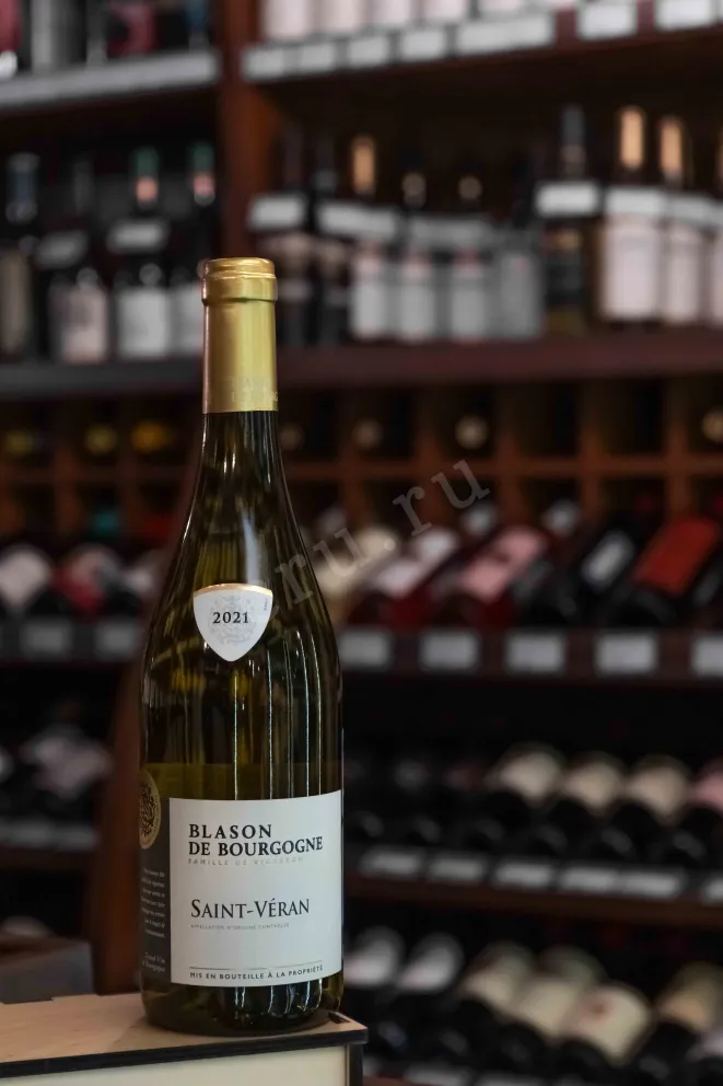 В магазине Крю Профи Blason de Bourgogne Saint Veran 2021 0.75 л