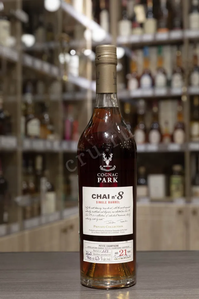 В магазине Крю Профи Park Chai N°8 Single Barrel aged 21 years gift box 0.7 л