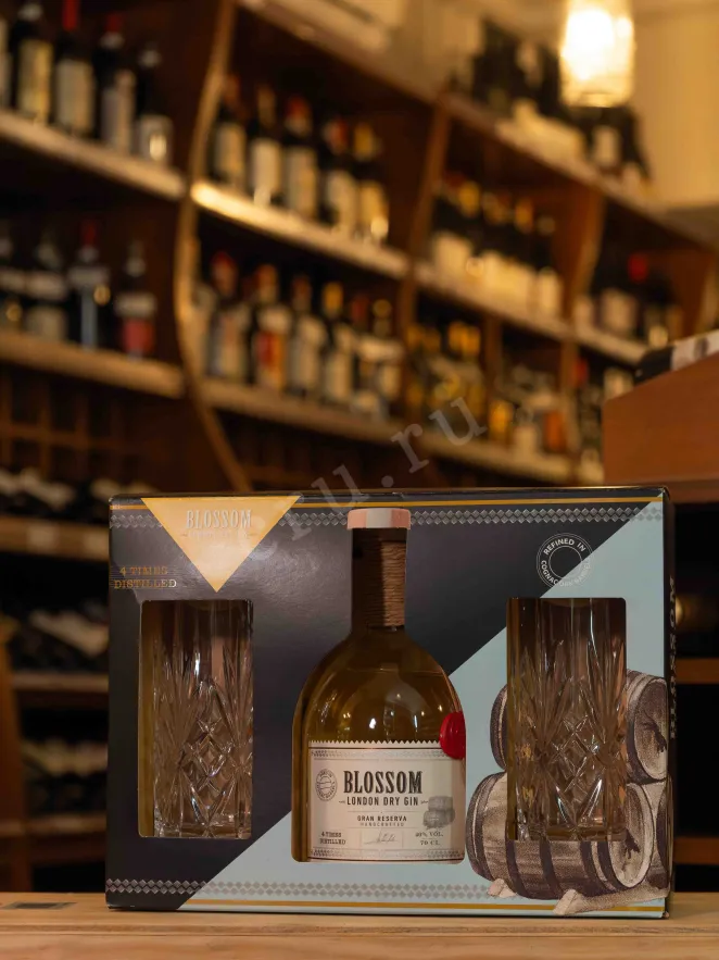 В магазине Крю Профи Blossom Gran Reserva gift box + 2 glasses 0.7 л