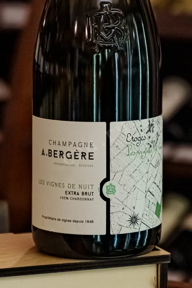 В магазине Крю Профи A. Bergere Les Vignes de Nuit in gift box 2019 0.75 л