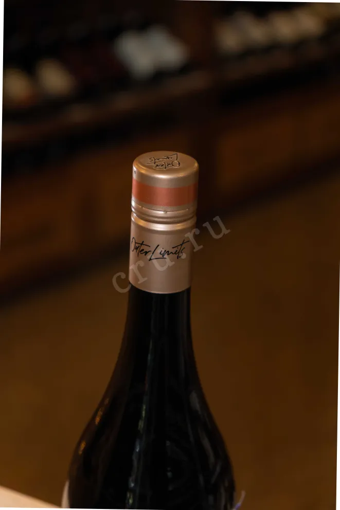 Пробка Montes Outer Limits CGM DO 2021 0.75 л