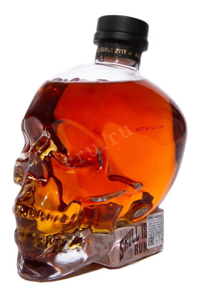 Ром TIE Skull Island  0.7 л