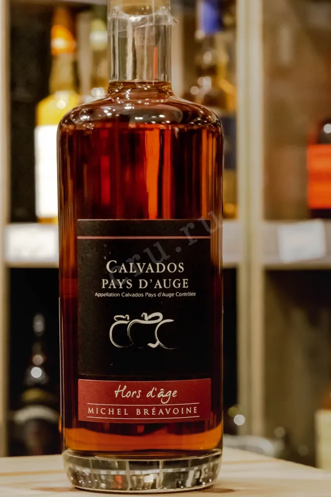 В магазине Крю Профи Michel Breavoine Hors d'Age gift box 0.7 л