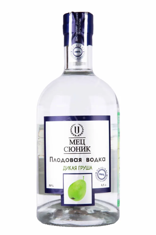 Водка Мец Сюник Дикая Груша  0.5 л