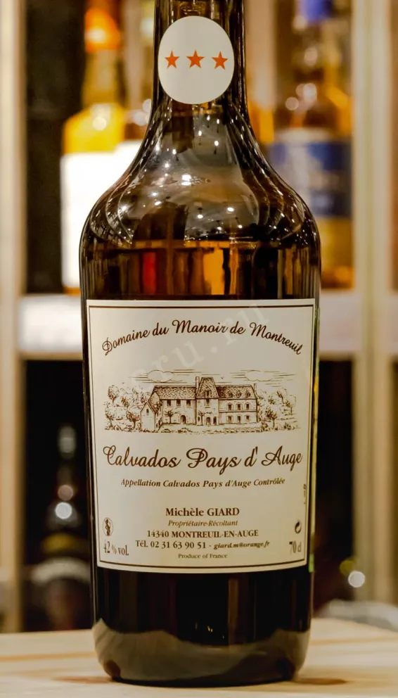 В магазине Крю Профи Domaine du Manoir de Montreuil Calvados Pays dAuge 3 years 0.7 л