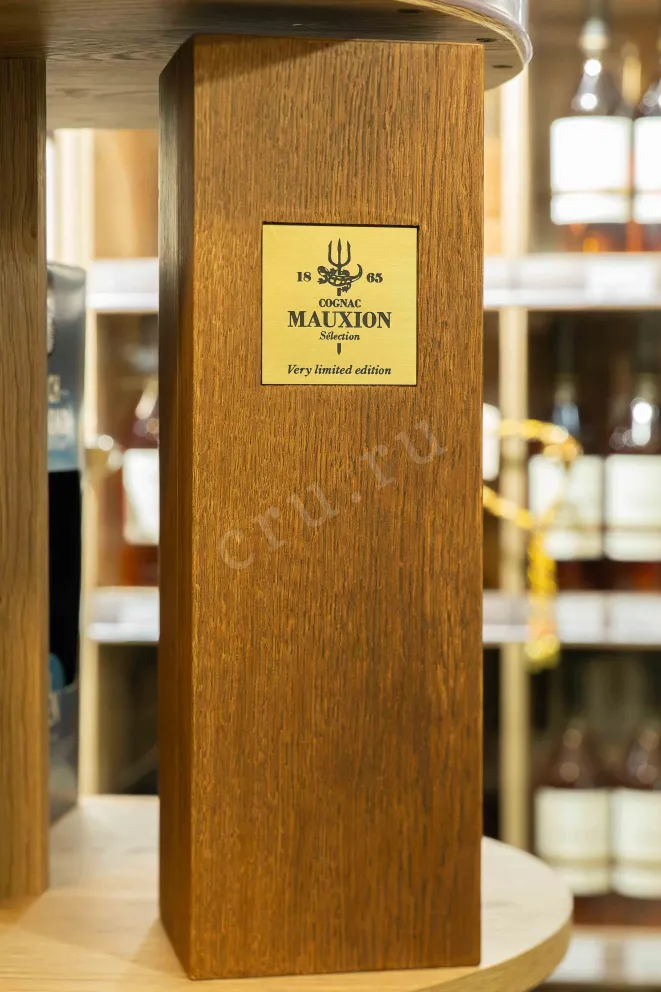 В магазине Крю Профи Mauxion Selection Grand Champagne 1988 0.7 л
