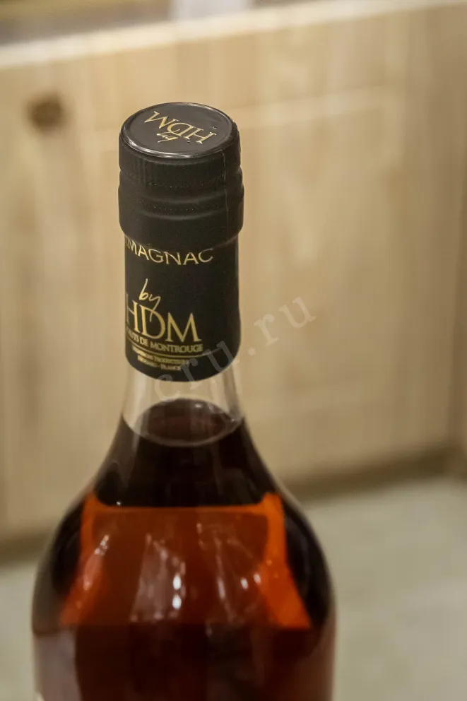 Пробка Bas-Armagnac De Pontiac wooden box 1999 0.7 л