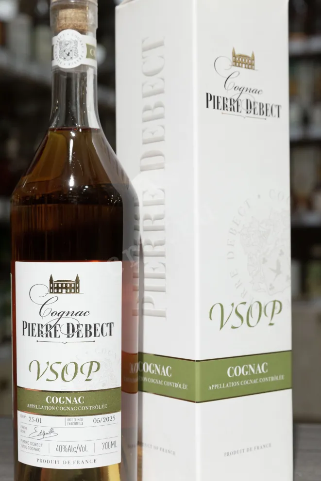 В магазине Крю Профи Pierre Debect VSOP in gift box 2018 0.7 л