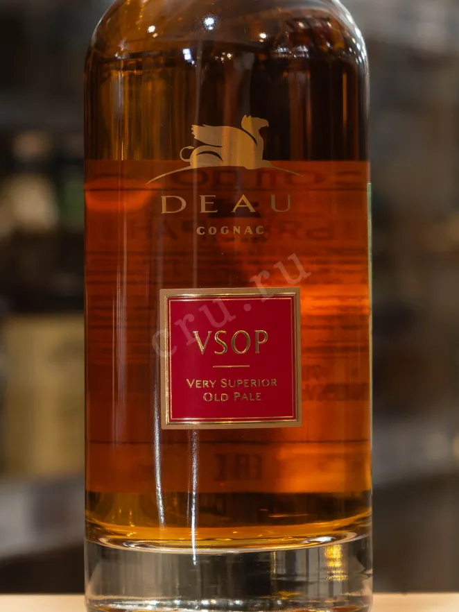 В магазине Крю Профи Deau VSOP in gift box 0.7 л
