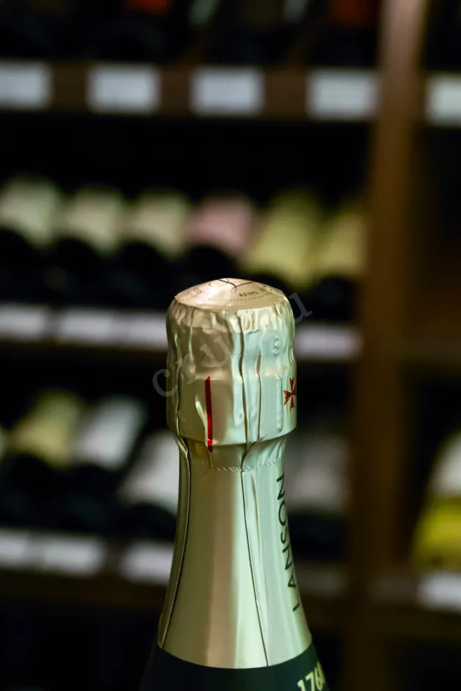 Пробка Lanson Le Black Creation 2019 0.2 л