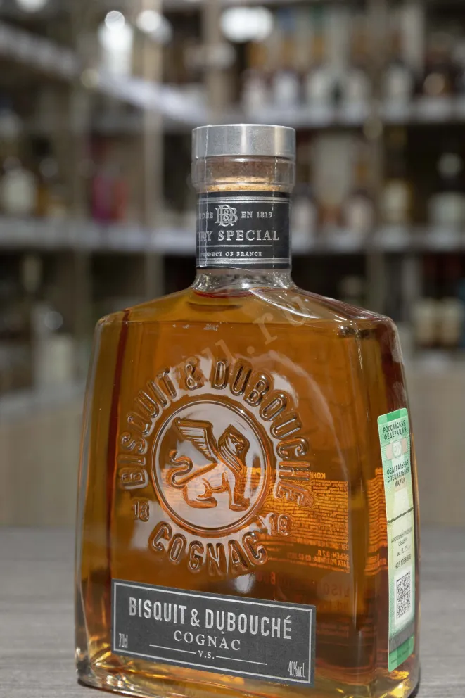 В магазине Крю Профи Bisquit VS 0.7 л