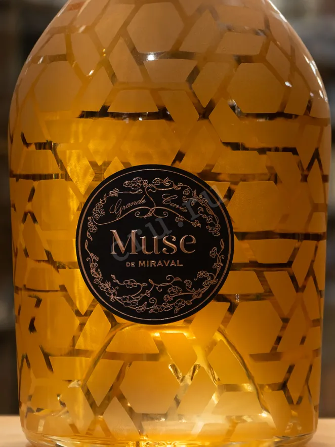В магазине Крю Профи Muse de Miraval Cotes de Provence gift box 2020 1.5 л
