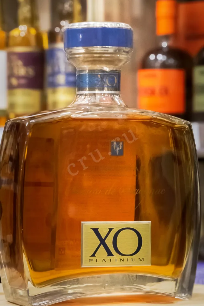 В магазине Крю Профи Baron de Sigognac XO Platinum gift box 0.7 л
