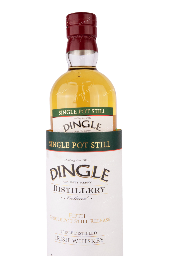В подарочной коробке Dingle Single Pot Still Batch 5 6 years in tube 0.7 л