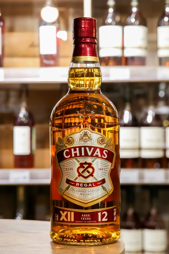 В магазине Крю Профи Chivas Regal 12 years in gift box 1 л