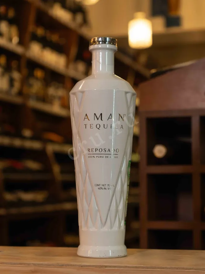 В магазине Крю Профи Aman Tequila Reposado 0.7 л