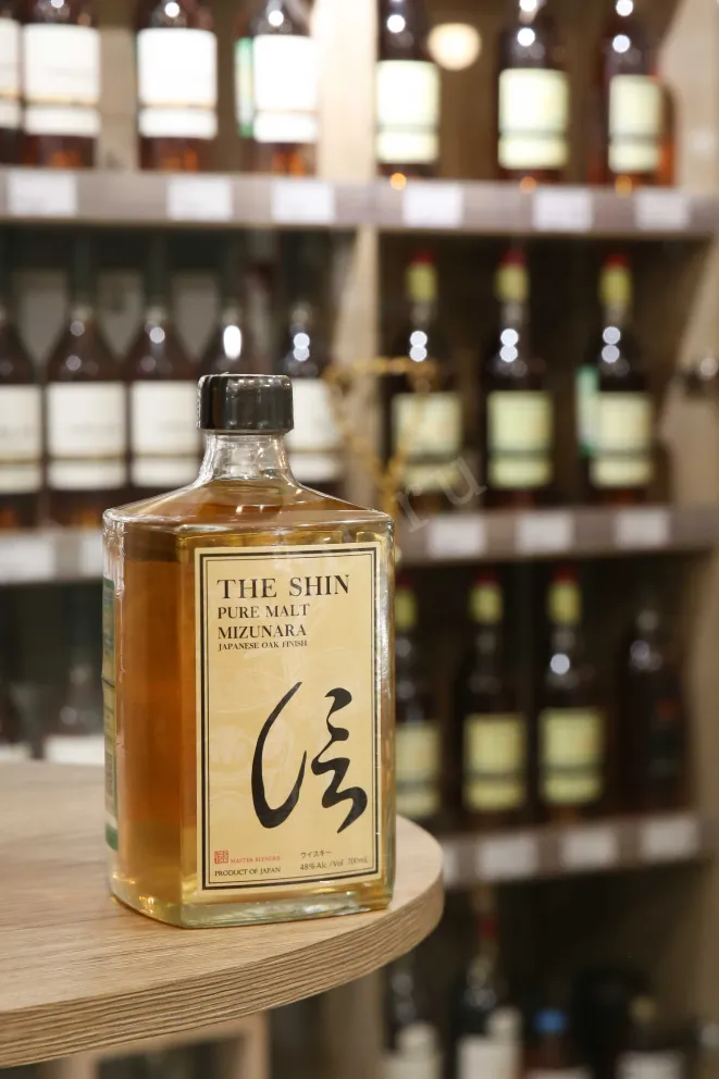 В магазине Крю Профи Shinobu Mizunara Oak Finish gift box 0.7 л