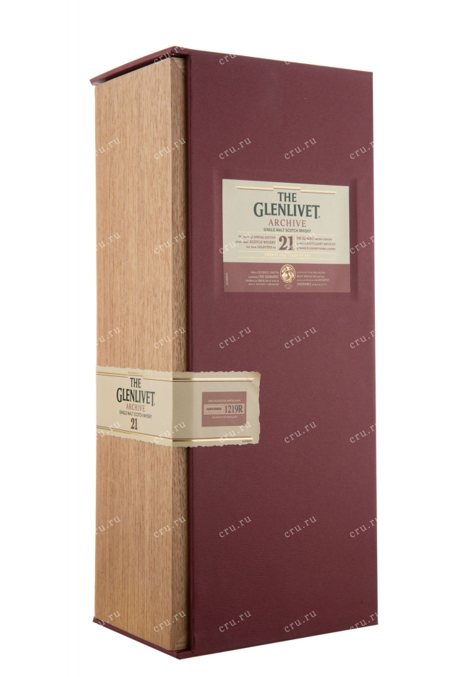 Виски Glenlivet Archive 21 years  0.7 л