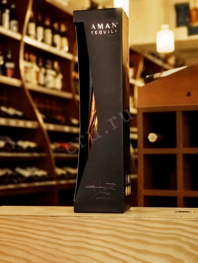 В магазине Крю Профи Aman Anejo in gift box 0.7 л