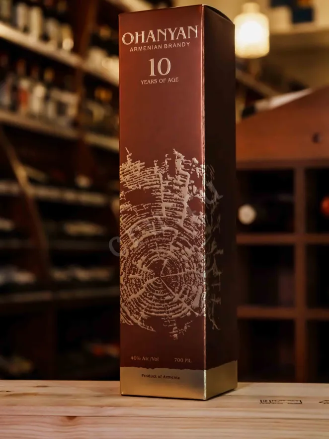 В магазине Крю Профи Ohanyan 10 Years in gift box 0.7 л