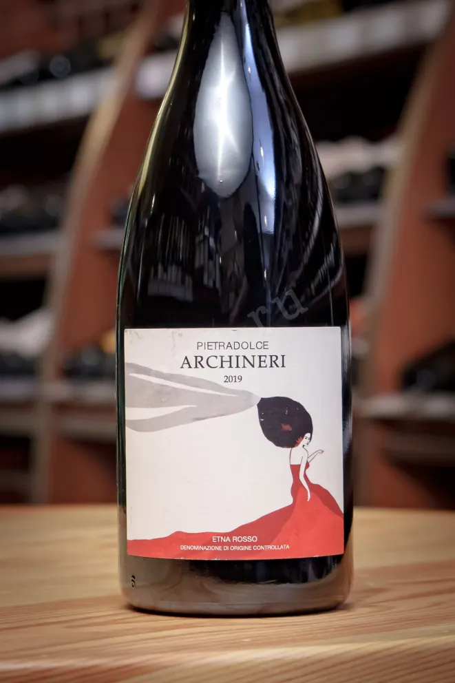 В магазине Крю Профи Pietradolce Archineri Etna Rosso 2019 0.75 л