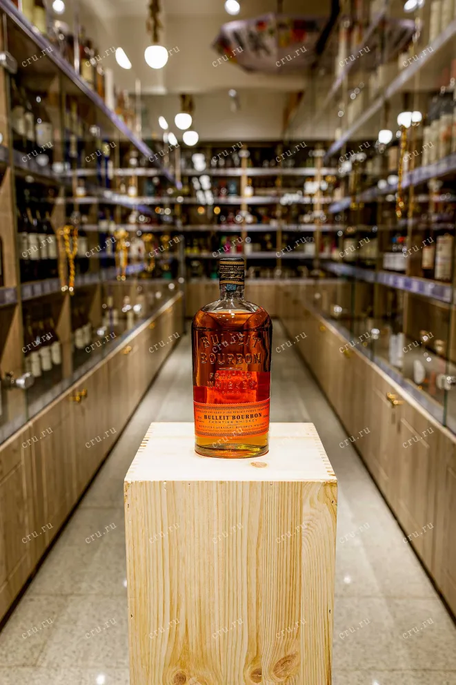 В магазине Крю Профи Bulleit Bourbon Frontier 0.7 л