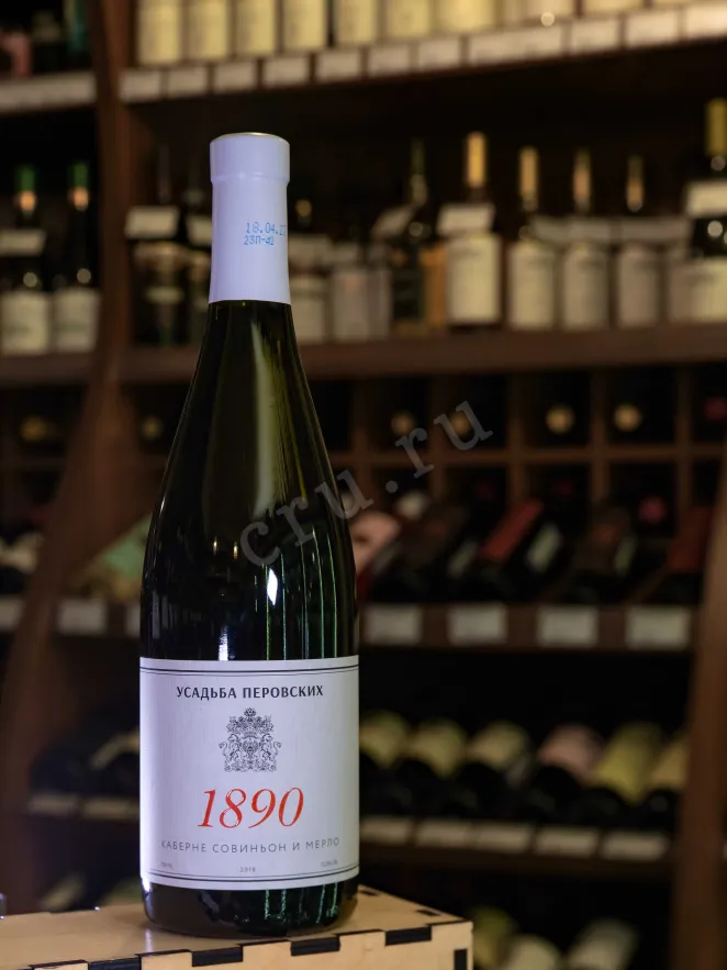 В магазине Крю Профи Usudba Perovskih 1890 Cabernet Sauvignon and Merlot Dry Red 2022 0.75 л