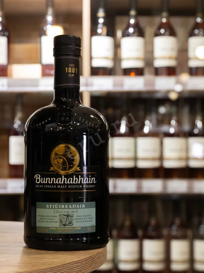 В магазине Крю Профи Bunnahabhain Stiuireadair 0.7 л