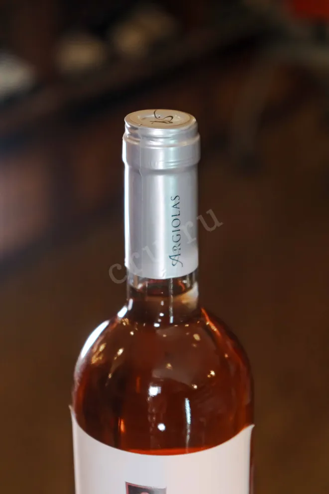 Пробка Serra Lori Isola dei Nuraghi IGT 2019 0.75 л