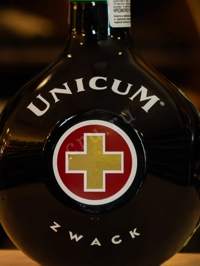 В магазине Крю Профи Zwack Unicum 0.7 л