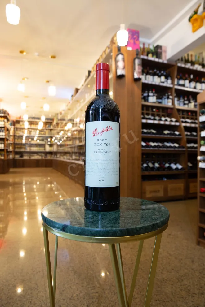 В магазине Крю Профи Shiraz Barossa Valley gift box 2017 0.75 л