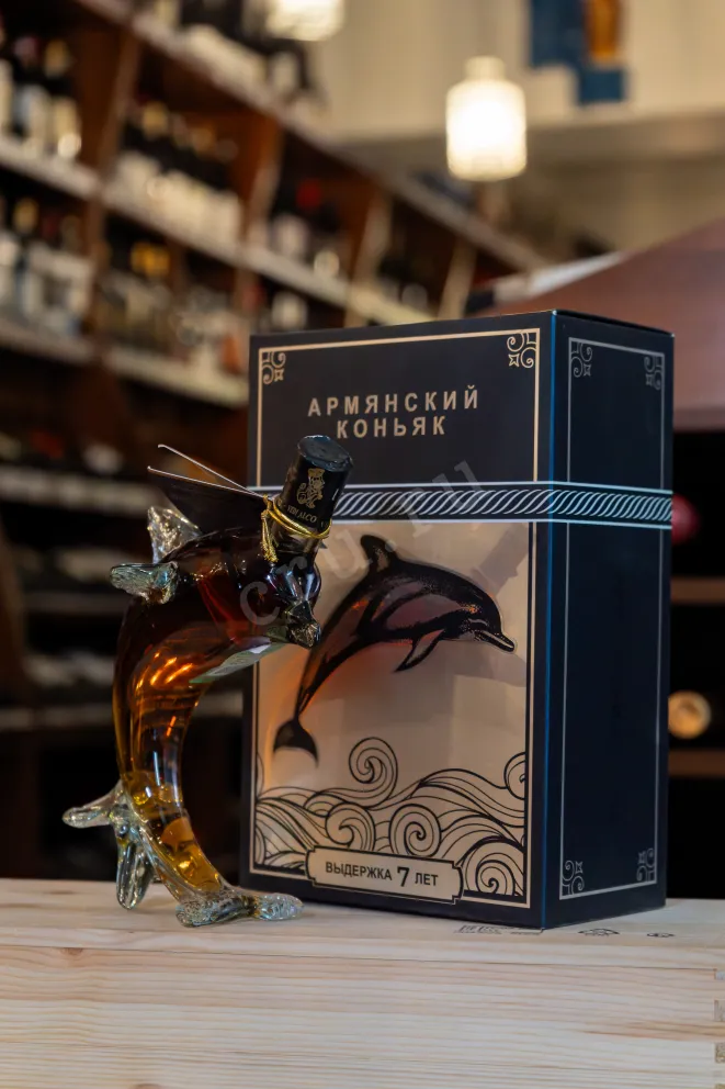 В магазине Крю Профи Vedi Alco Dolphin 7 Years Old in gift box 0.2 л
