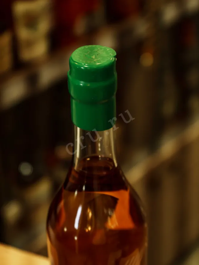 Пробка Normandin-Mercier Petite Champagne VSOP in gift box 0.7 л