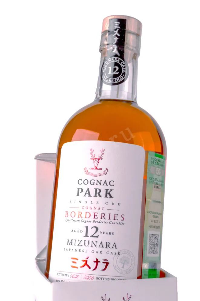 В подарочной коробке Park Mizunara Borderies 12 лет in gift box 2007 0.7 л