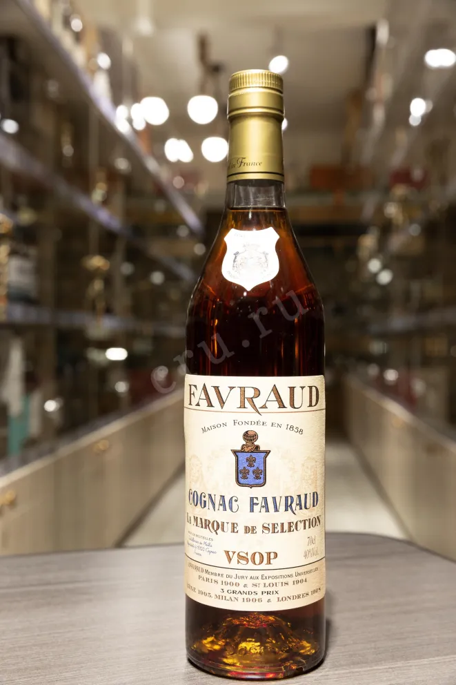 В магазине Крю Профи Favraud VSOP 0.7 л