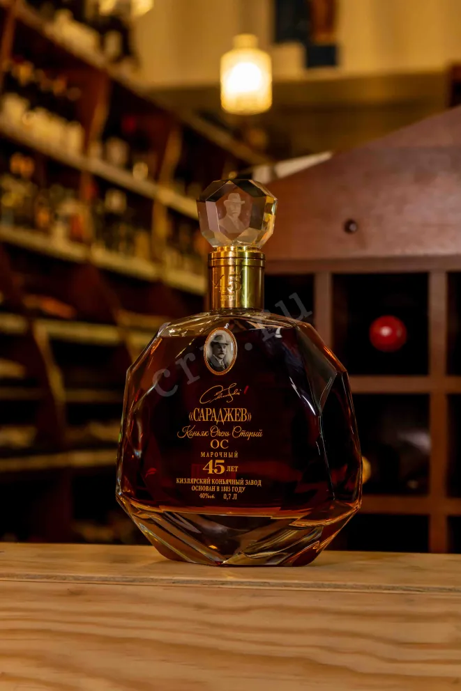 В магазине Крю Профи Saradjev 45 Years in gift box 0.7 л