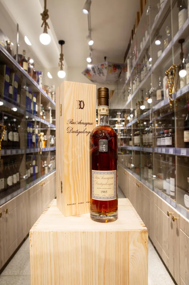 В магазине Крю Профи Dartigalongue 1985 0.5 л