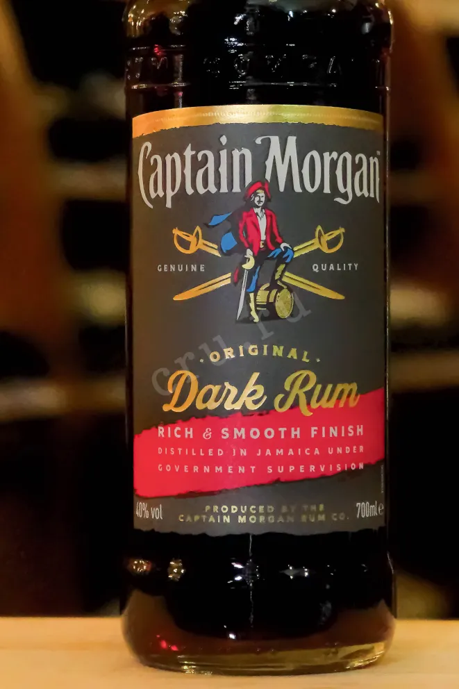 В магазине Крю Профи Captain Morgan Dark Rum 0.7 л