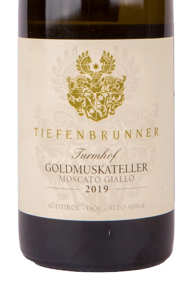 Вино Tiefenbrunner Castel Turmhof Goldmuskateller 2019 0.75 л